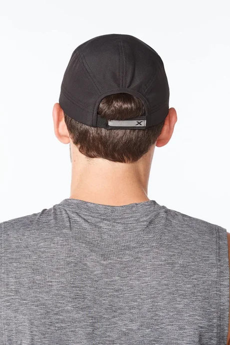Кепка 2XU Packable Run Cap черная