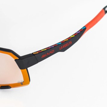 Очки 4KAAD AXENTO RACE LA VUELTA PHOTOCHROMIC, черн./красн. оправа