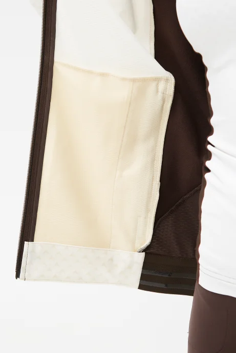 Куртка разминочная Bivium &quot;СноуРан&quot; жен. молочный_кофейный