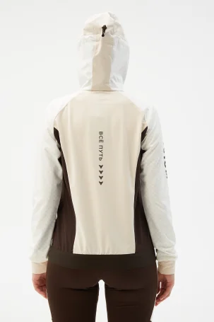 Куртка разминочная Bivium "СноуРан" жен. молочный_кофейный