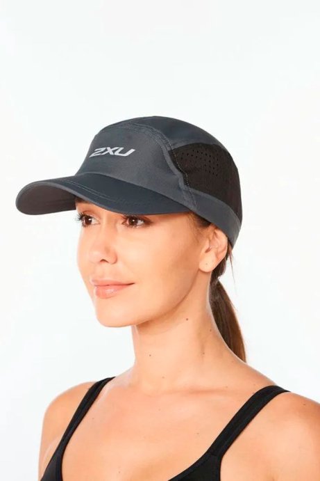 Кепка 2XU Light Speed Cap серая в Мурманске