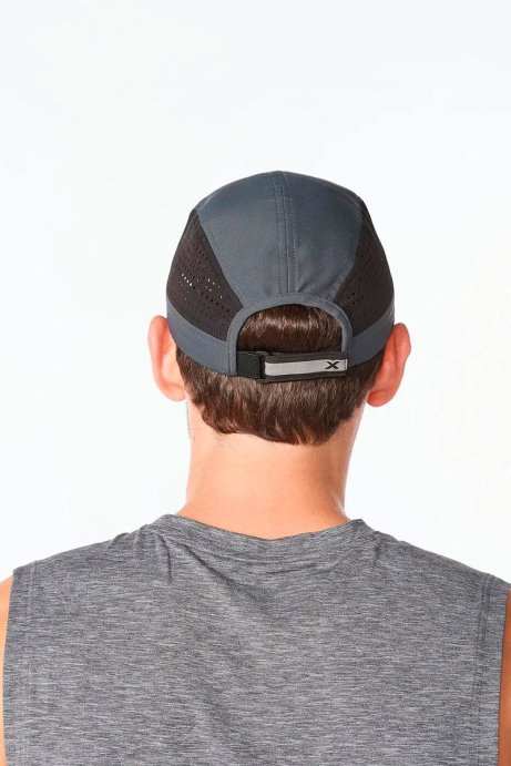 Кепка 2XU Light Speed Cap серая в Мурманске