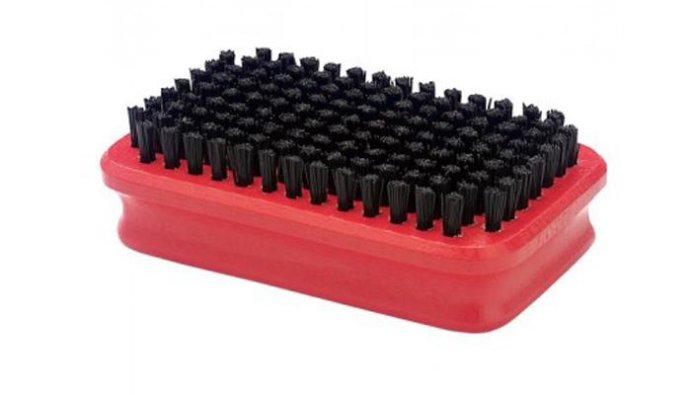 ЩЕТКА SWIX T194B из черного жесткого нейлона в Твери