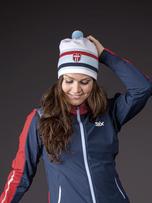 Шапка SWIX Tradition light 46450/00025 снежно-белый M/L в Твери