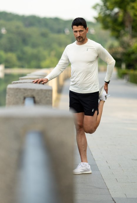 Лонгслив Bivium "Стандарт" муж. молочн.