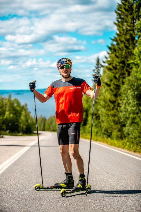 Шорты SWIX Carbon муж. темно-серый 32291/12400 в Твери