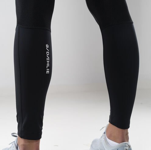 Тайтсы 3/4 беговые Bjorn Daehlie Tights Mora Wmn Black 332310/99900