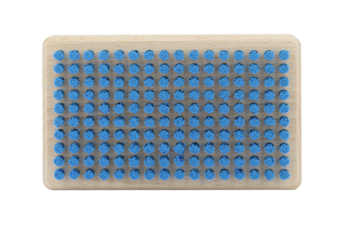 Щетка HWK из голубого нейлона мягкая  8450-3 в Твери