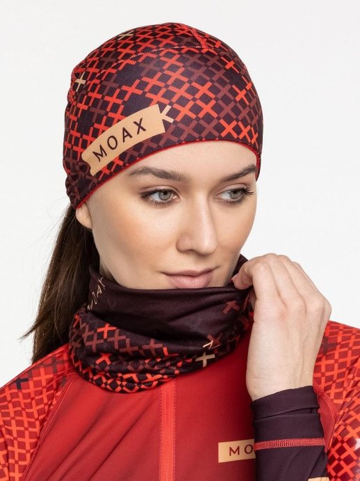 Шапка Moax Sirius Pony Tail 23524M/90000 красный OS