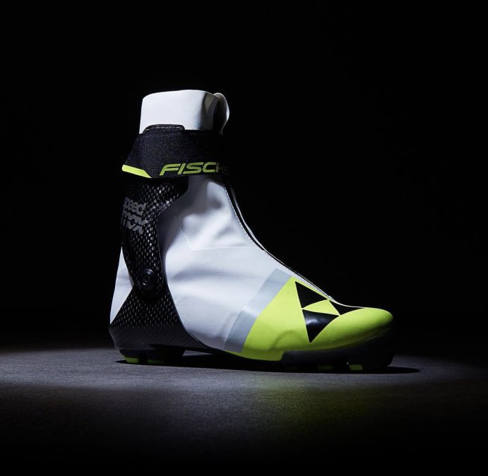 Лыжные ботинки FISCHER NNN SPEEDMAX SKATE S04122