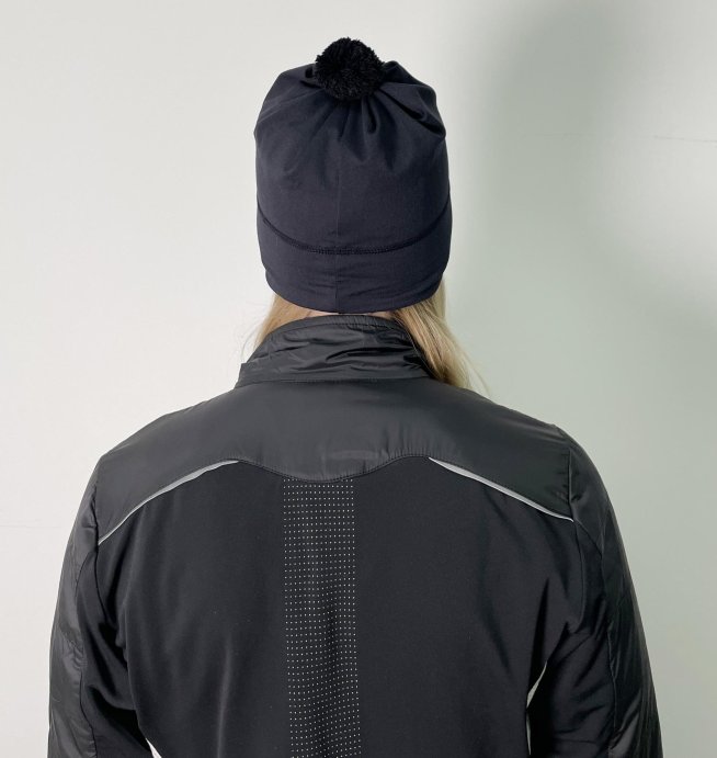 Шапка MOAX TISTA SW46803/10000 чёрный в Твери