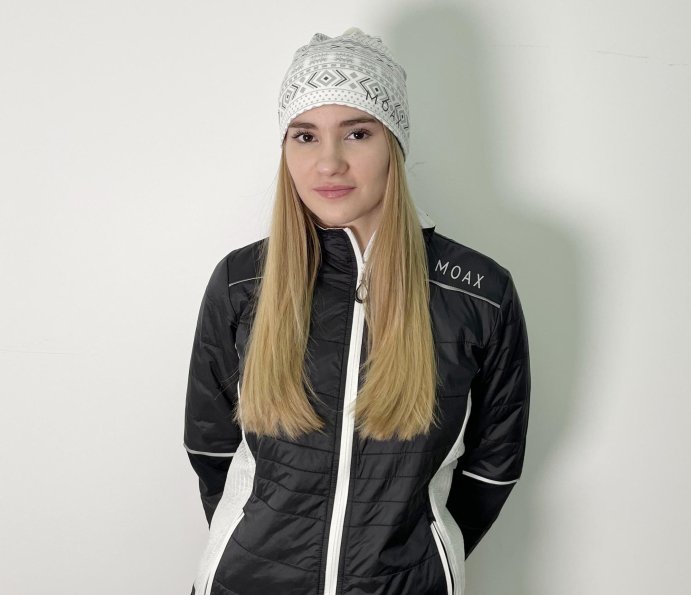 Шапка MOAX TISTA SW46803/00025P белый принт в Твери