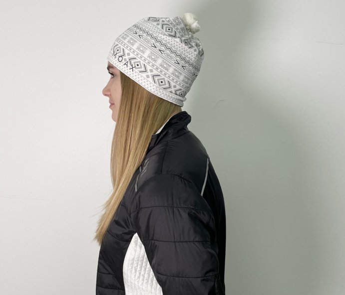 Шапка MOAX TISTA SW46803/00025P белый принт в Твери