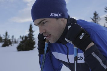 Костюм разминочный SWIX Dynamic муж. 12953/75100 темно-синий