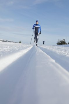 Костюм разминочный SWIX Dynamic муж. 12953/75100 темно-синий