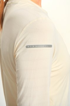 Лонгслив Bivium "Лайт" жен. молочн.