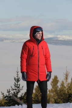 Парка SWIX Surmount Primaloft U 13154/99992 ярко-красный