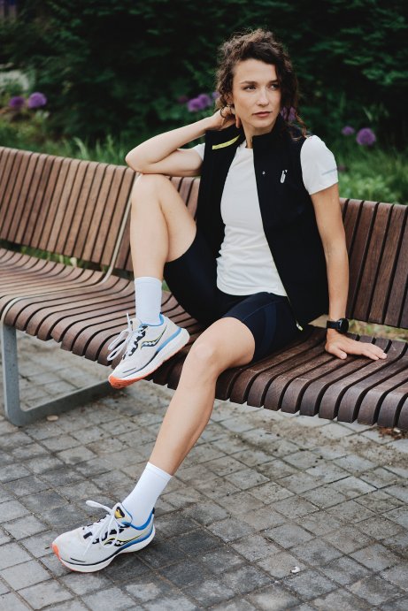 Жилет Bivium "Траверс" жен. черн. в Санкт-Петербурге