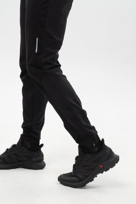 Костюм тренировочный Nordski Race Black/White NSM666112/NSM644100