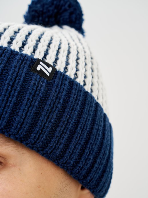 Шапка Nordski Alpine White/Dark Blue NSV739377