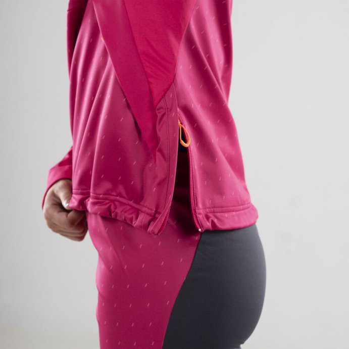 Куртка беговая Bjorn Daehlie 2019-20 Anorak Holmenkollen Wmn Bright Rose 333011_33000 в Твери