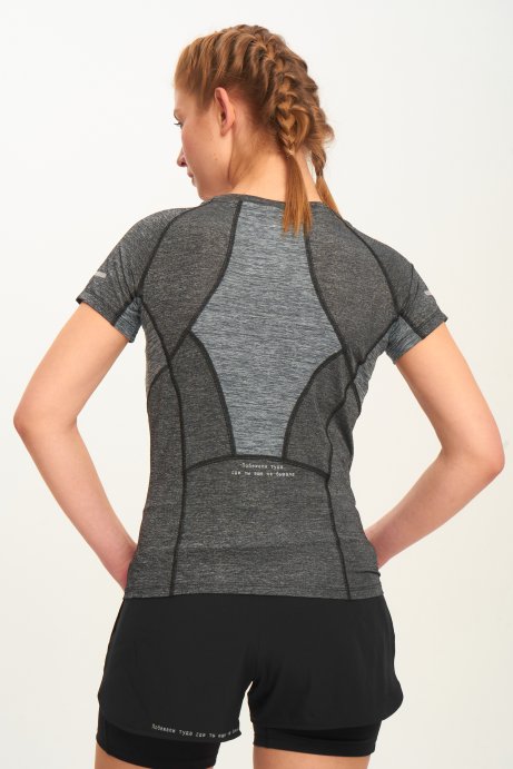 Футболка Bivium &quot;Горки&quot; жен. черн.