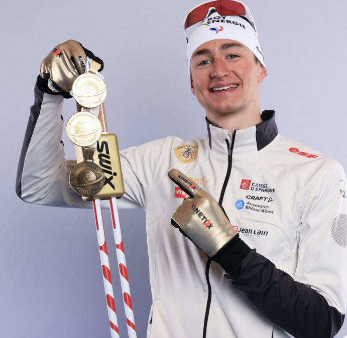 Лыжные палки SWIX Triac 5.0 XCT50 - 1600 с темляками