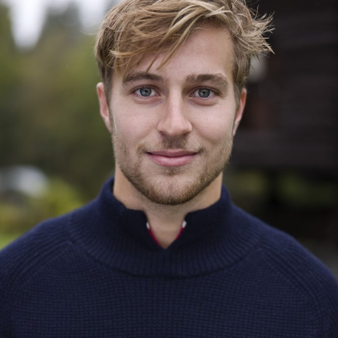 Свитер ULVANG Geilo муж. 77831/75028 синий/красный в Твери