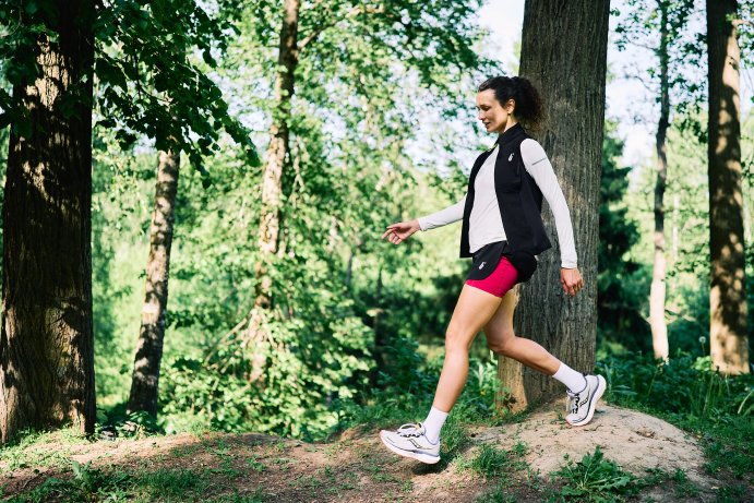 Шорты Bivium "Горки" жен. черн./красн. в Мурманске