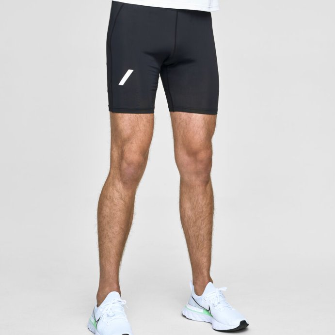 Шорты беговые Bjorn Daehlie Shorts Focus Mid Black 332550_9990R в Твери