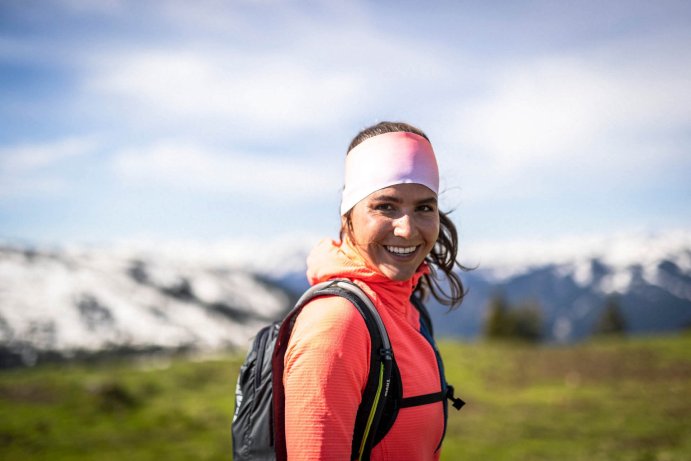 Повязка LOFFLER OPEN CUT rouge red/burgund  EL22373-565 в Твери