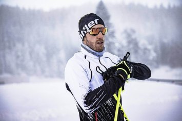 Повязка LOFFLER WIDE black EL24525-990