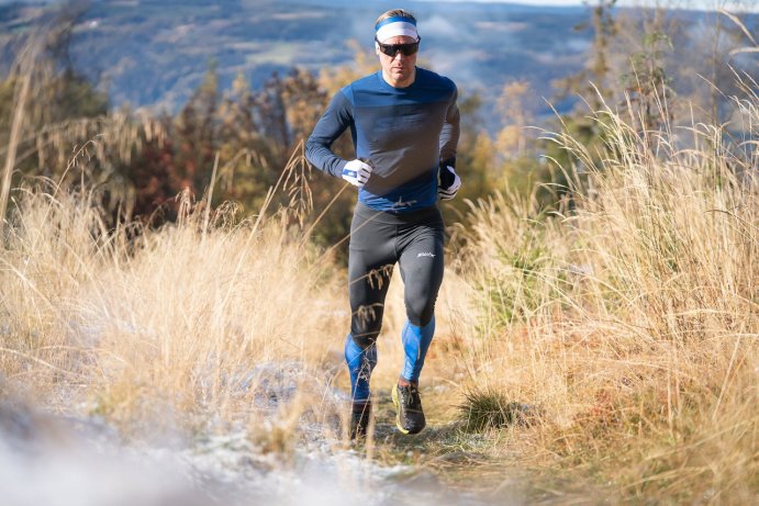 Тайтсы SWIX Focus муж.черный 22293 /10000 в Санкт-Петербурге