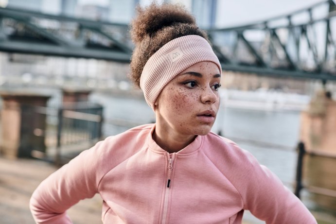 Повязка Buff Crossknit Headband Solid Pale Pink 126484.508.10.00 в Твери