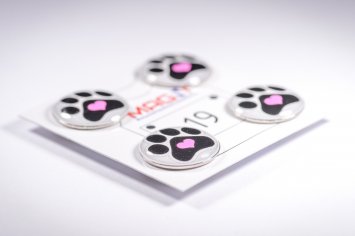 Магнитные держатели для номера "Кошачья лапка"