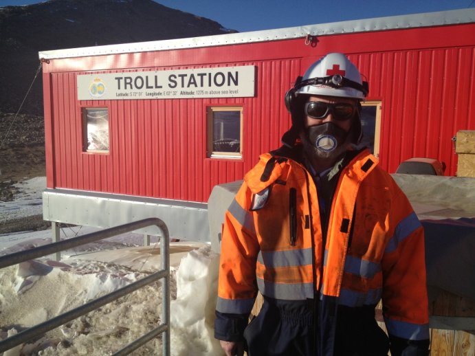 Маска от холода VAPRO AIRTRIM Sport Black