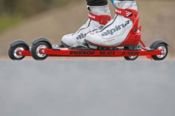 Лыжероллеры SWENOR юниорские для конькового хода, модель Skate Junior 065-300