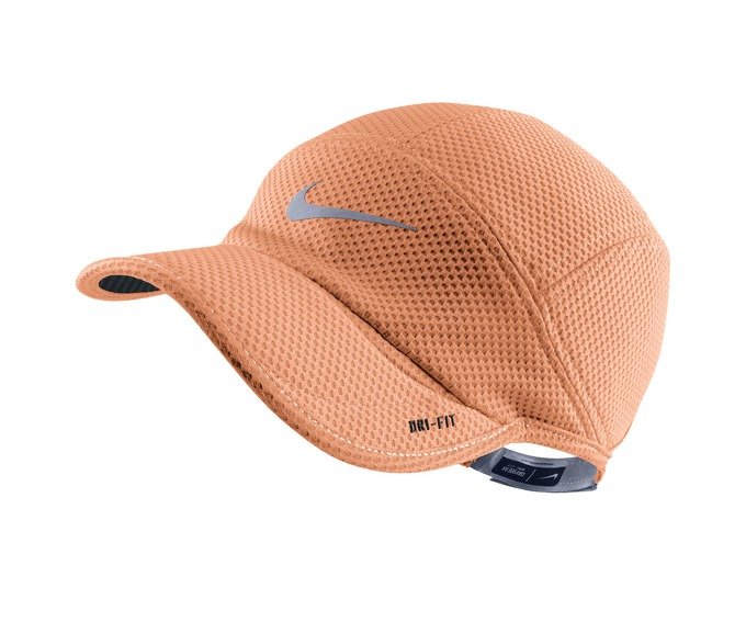 Кепка NIKE MESH DAYBREAK персик.