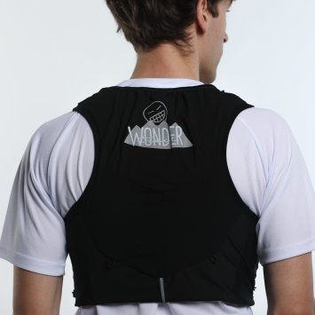 Беговой жилет Wonder Trail Про чёрный (M / L)