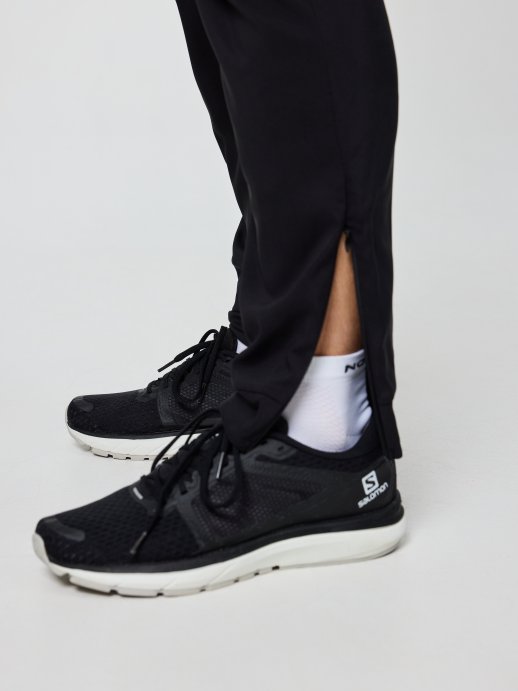 Брюки беговые Nordski Light Cross Black NSM352100