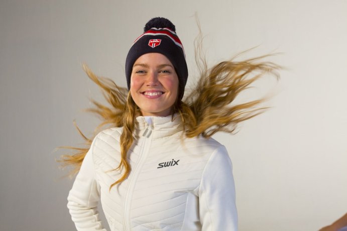 Кофта SWIX Blizzard Hybrid на молнии жен. 15266/00025 снежно-белый