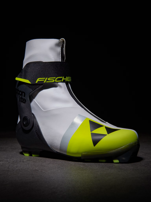 Лыжные ботинки FISCHER CARBONLITE SKATE WS S11523V