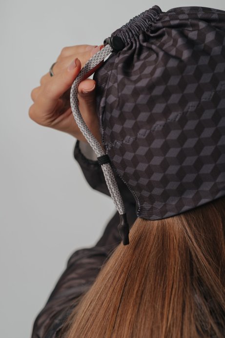 Шапочка outdoor Gamash с отверстием хвоста (BLACK DIAMOND), M в Санкт-Петербурге