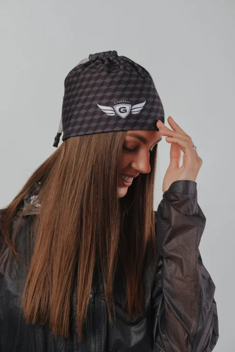 Шапочка outdoor Gamash с отверстием хвоста (BLACK DIAMOND), M в Санкт-Петербурге