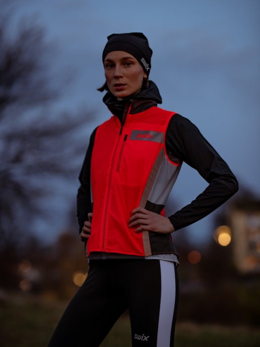 Жилет SWIX Radiant жен. красный неон 12256/90015